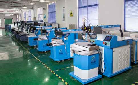 球盟会(中国)激光生产车间